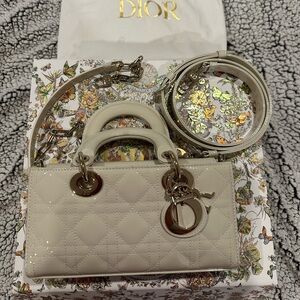 Dior small patent lady d-joy